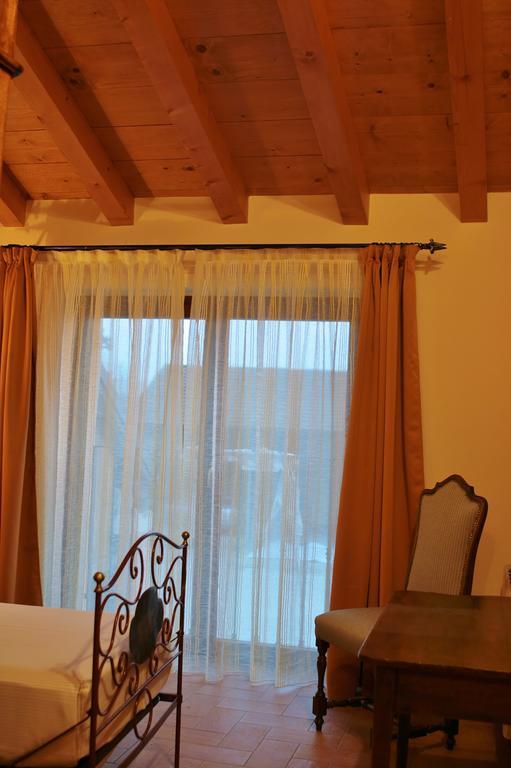 Agriturismo Cavrigo Lodi Oda fotoğraf