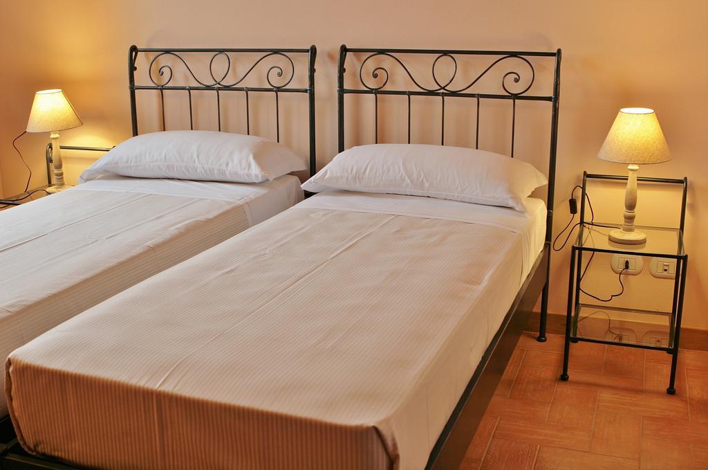 Agriturismo Cavrigo Lodi Oda fotoğraf