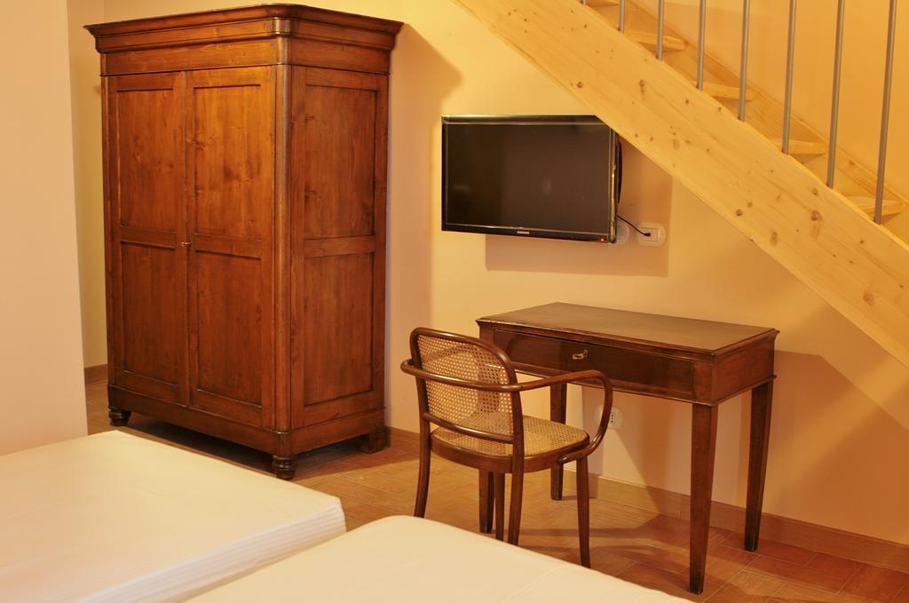 Agriturismo Cavrigo Lodi Oda fotoğraf